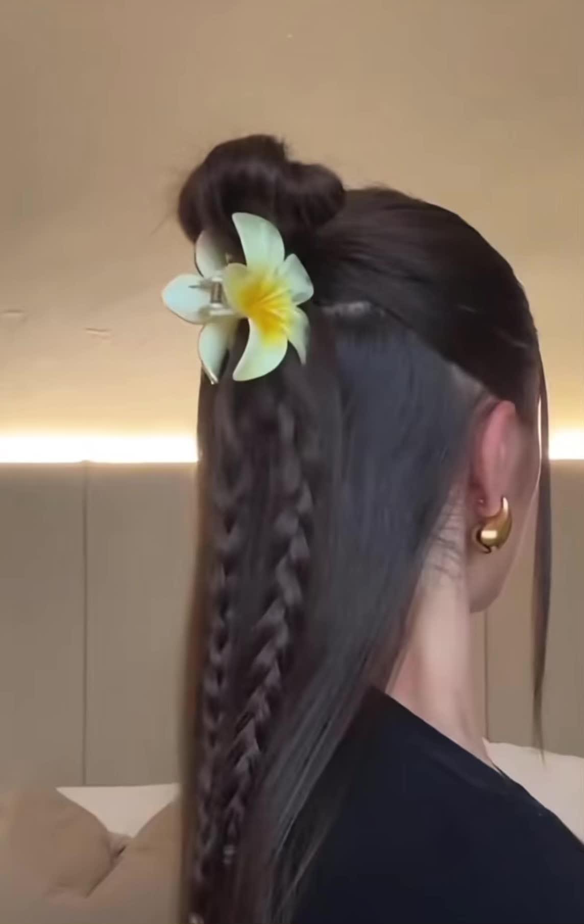 Coiffure Avec Pince Fleur
